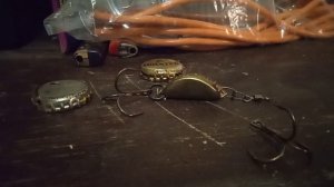 самодельная блесна из крышки