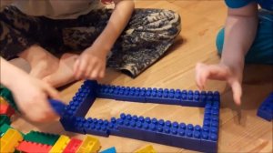 Грузовая фура из блочного блочного конструктора