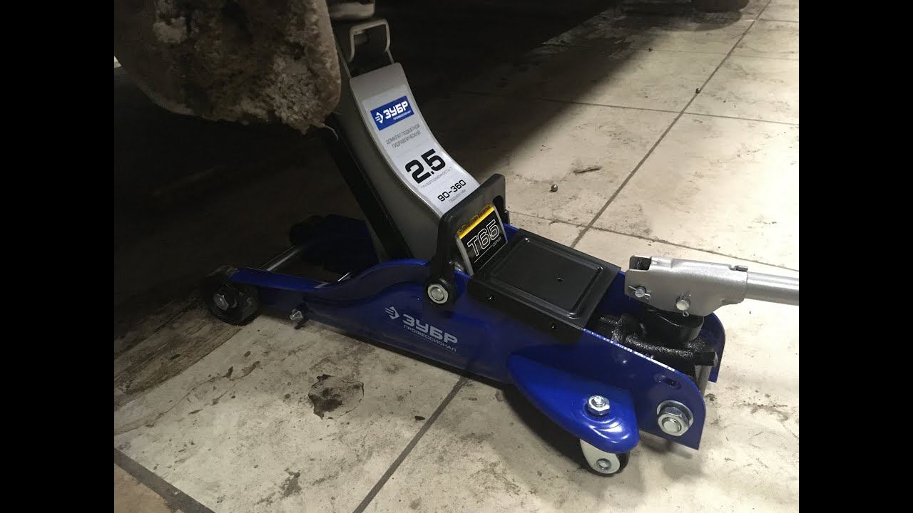Подкатной домкрат зубр Т65 2.5т обзор и отзыв смотреть онлайн