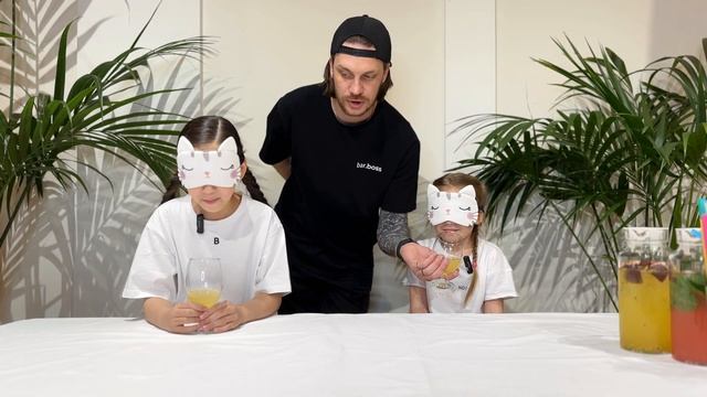 Крутой челлендж в TeikaBoom! Угадываем лимонады на вкус, цвет и запах! смотреть онлайн