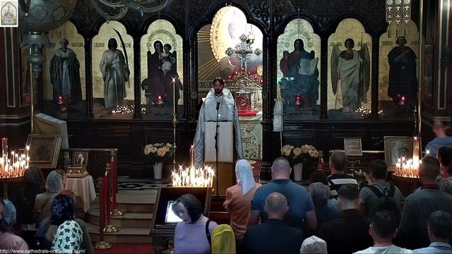 Божественная Литургия в 9ч30 смотреть онлайн