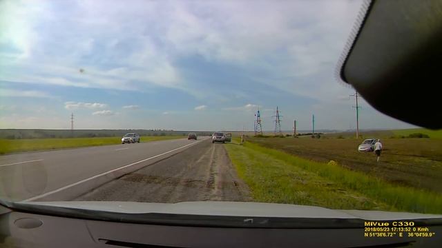 Лихач на встречной не рассчитал с обгоном смотреть онлайн