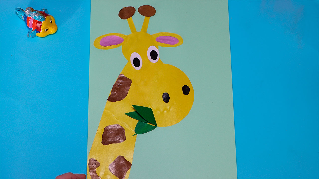Как сделать Жирафа из бумаги своими руками, простые детские поделки в детский сад и в школу смотреть онлайн