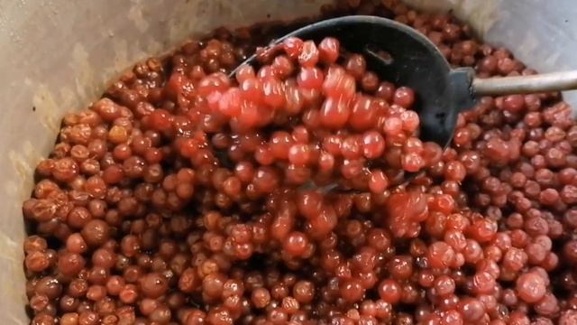 Парю бруснику. смотреть онлайн