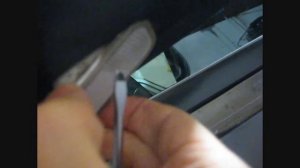 замена лампочки в подсветки зеркалах заднего вида  на Тахо900