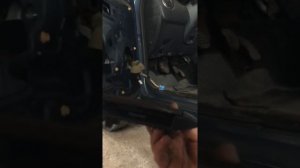 Рено Дастер ручка, крепление