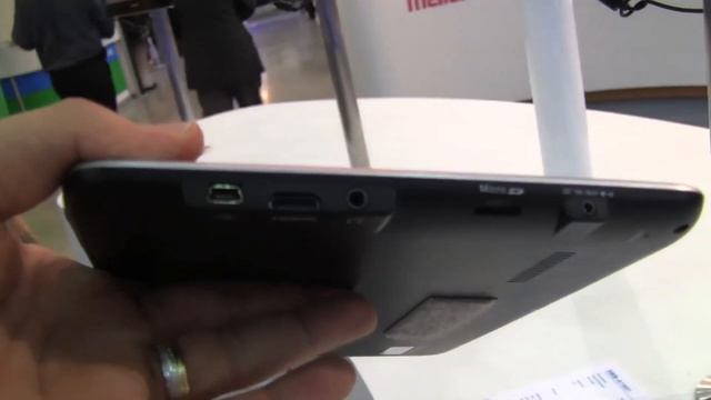 Samsun SMB-A1011 Tegra 2 Tablet mit Android 2.1 im Hands On auf der Computex 2010 смотреть онлайн