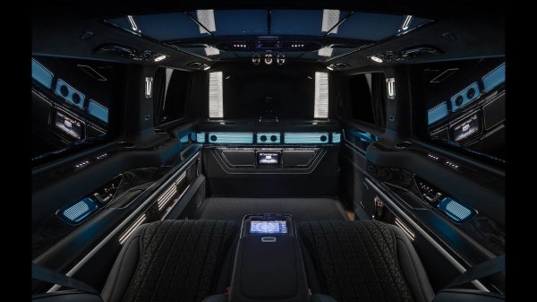 Mercedes Benz V class EVEREST