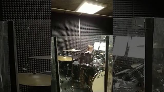 Drum Eye of the Tiger смотреть онлайн