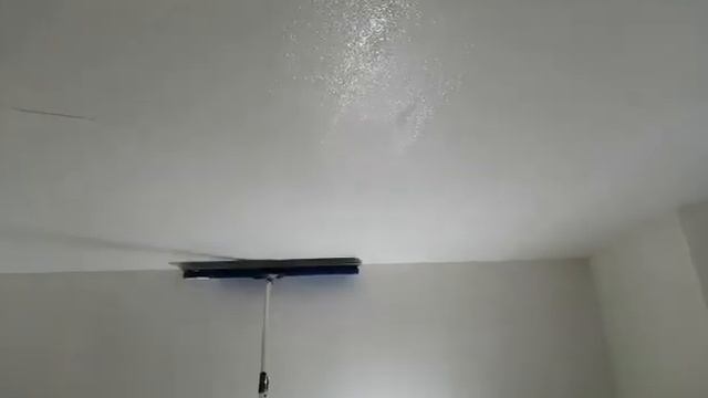 Механизированный шпатлёвка потолка