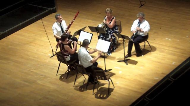 Paul Hindemith Kleine Kammermusik for Wind Quintet, Op. 24/2 смотреть онлайн