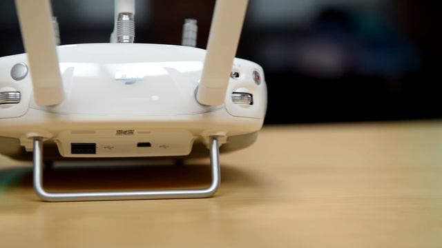 DJI Phantom 3 Professional VS Standard смотреть онлайн