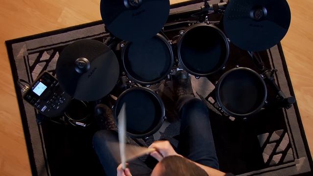 Alesis Nitro Mesh Kit Demo with Josh Cuadra смотреть онлайн