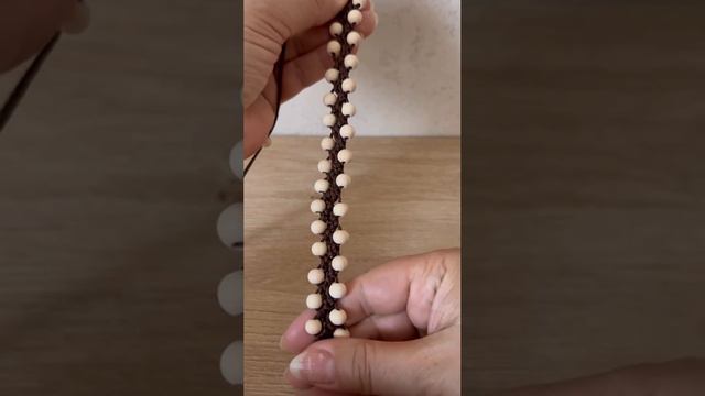 Когда хочу я красоту , я браслет себе вяжу