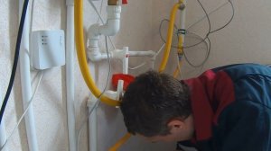 Меняю фильтр газового котла на контуре отопления