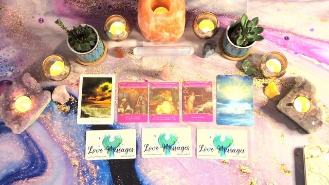 ORACLE MESSAGES OF LOVE & ADVICE | ? Stop second guessing yourself?! смотреть онлайн