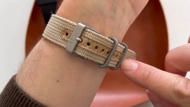 Seiko SNK803 & Seiko SNZG15J1. What Is The Best, Affordable, Automatic, Field Watch? Seiko 5 Sports