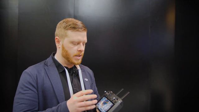 DJI Smart Controller quick overview смотреть онлайн