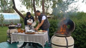 Утка с яблоками в тандыре «Атаман» с откидной крышкой