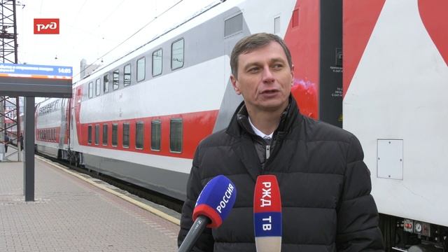 Поезд из Белгорода в Санкт-Петербург стал двухэтажным смотреть онлайн
