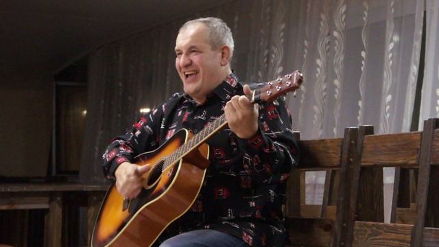 БЫВШИЙ ПОДЕСАУЛ. Песня под гитару в исполнении Евгения Воробьева смотреть онлайн