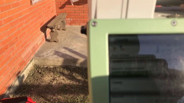 Работа с тахеометром с НУЛЯ! Топосъемка. Подготовка к проектированию и посадке строения на участке. смотреть онлайн