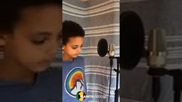 Kailash очень хорошо поет девоча реги -_+ 🤙🇲🇱🇯🇲