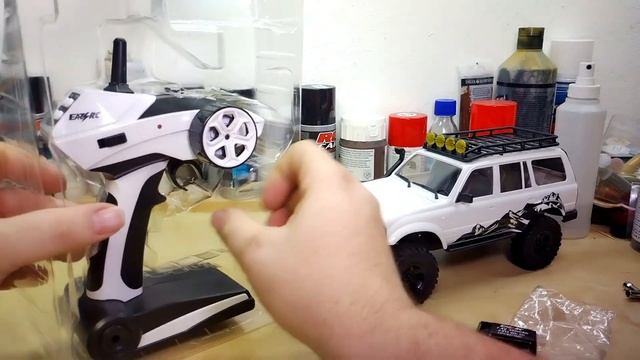 EazyRC Patriot Toyota LC80 Landcruiser 1:18 RC Crawler unboxing смотреть онлайн