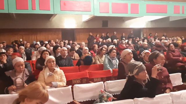 Улуу инсан Исхак Раззаковдун омур баяны жонундо Сулукту шаардык маданият сарайында смотреть онлайн