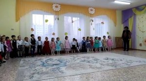 Песня «Кто пасется на лугу?» (сл. Ю.Черных, муз. А. Пахмутовой)