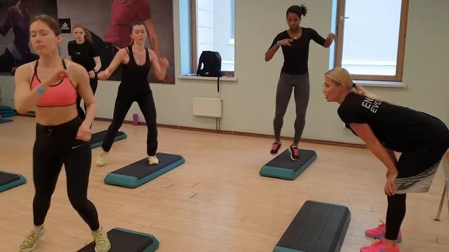 Step. Basic level. Breakdown смотреть онлайн