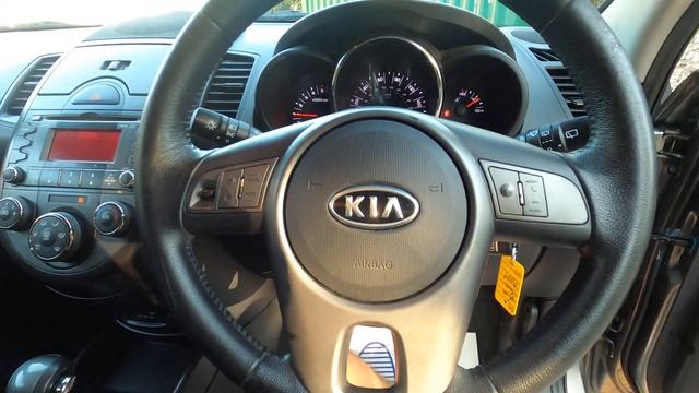 Kia Soul  2010 Gold