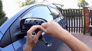 How to change mirror indicator, turn signal lamp or bulb in Toyota Auris / Corolla.