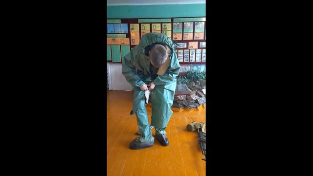 Одевание ОЗК. Ануфриенко Илья, 11 класс смотреть онлайн