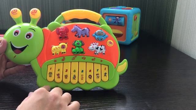 Музыкальные игрушки малыша. Часть 2. Пианино - щенок Fisher Price.
