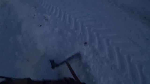 Пришли платёжки за свет. Новый коврик багажника. Выгуливаю снегоход. Готовлю машину к выезду в горо смотреть онлайн