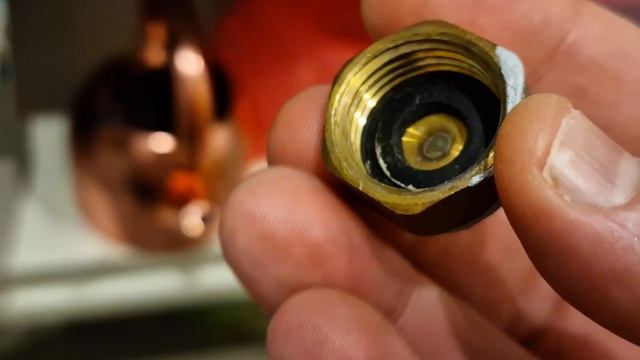 Просто видео 8К macro снято на телефон. Тестируем смотреть онлайн