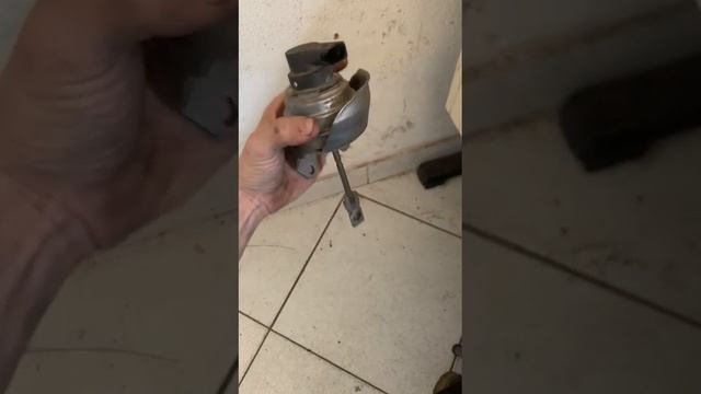 Valvula Wastegate Turbina Monoturbo Vw Amarok 2.0 79243005 смотреть онлайн