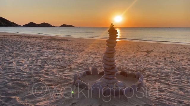 Как свеча догорает закат Шум прибоя #аasmr смотреть онлайн