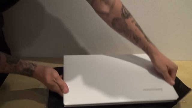Lenovo IdeaPad Z50 - 70 laptop unboxing │ kicsomagolás смотреть онлайн