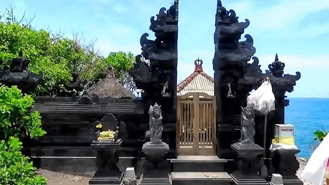 Bali || Worlds Best Tourist Destination || Tanah Lot Temple #bali #travel смотреть онлайн