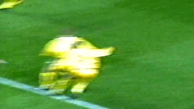 TOTTENHAM HOTSPUR FC V TORQUAY UNITED FC - 2-0 - FOOTBALL LEAGUE CUP - 13TH SEPTEMBER 2001 смотреть онлайн