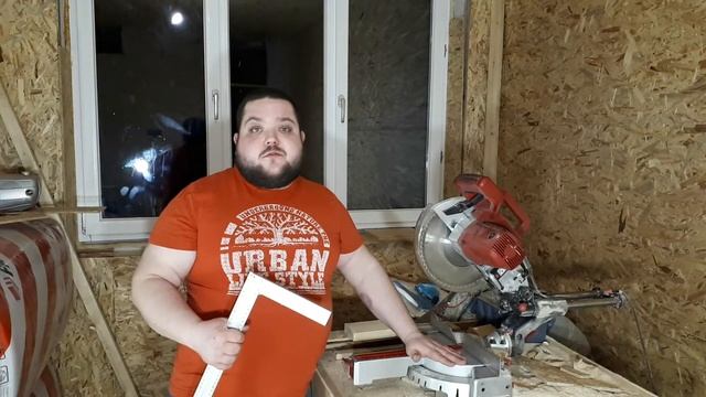 Торцовочная пила Зубр ЗПТ-255-1600-Л-02 Четыре года полет нормальный\Miter saw смотреть онлайн