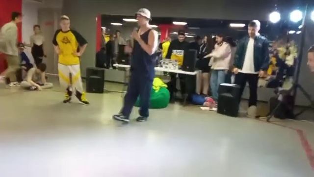 Южный бит, речь B-boy Cheerito, перед решением в финале смотреть онлайн