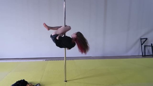 VLOG Произошла серьезная поломка в дороге. Даша на пилоне смотреть онлайн