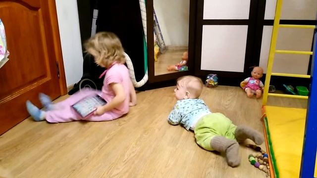 22 декабря 2015 Разница между детьми 2 года 7 месяцев смотреть онлайн