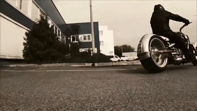 YuriShifCustom смотреть онлайн