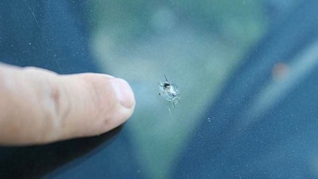 КАК УБЕРЕЧЬ ЛОБОВИК ОТ КАМНЕЙ ? смотреть онлайн