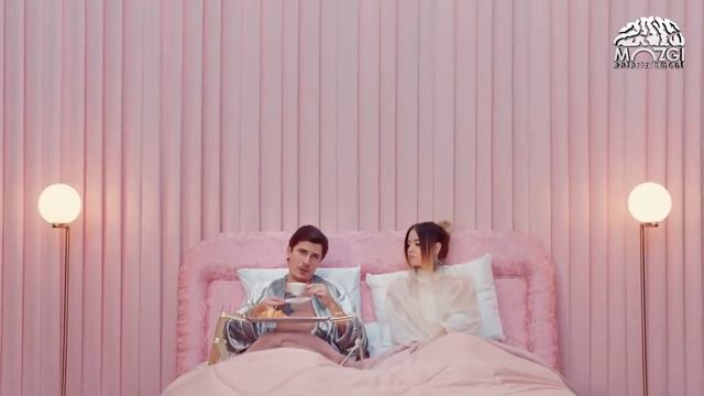 ВРЕМЯ И СТЕКЛО ТРОЛЬ ОРИГИНАЛ КЛИП смотреть онлайн
