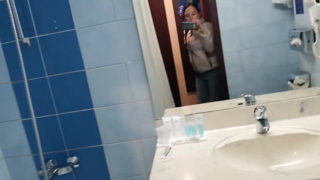 номер в отеле Аэростар Москва смотреть онлайн